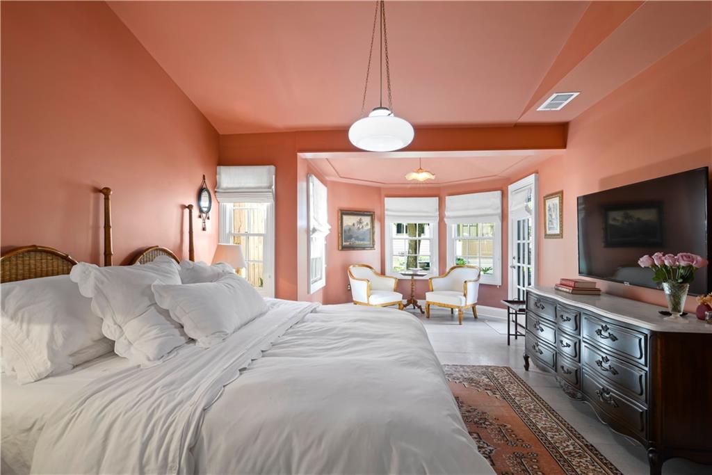 221-23 PELICAN Avenue