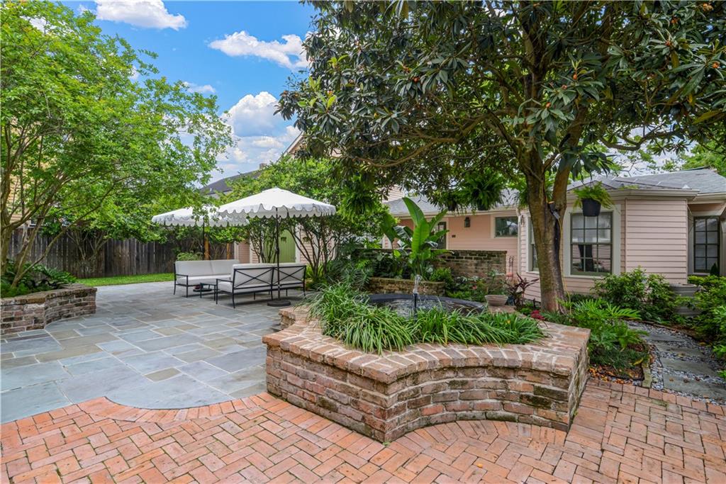 221-23 PELICAN Avenue