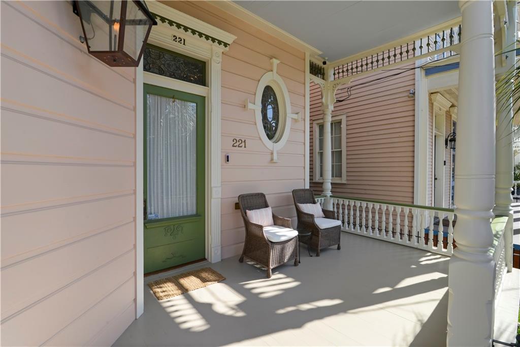 221-23 PELICAN Avenue