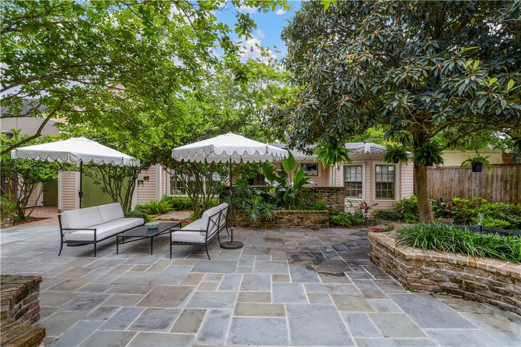 221-23 PELICAN Avenue