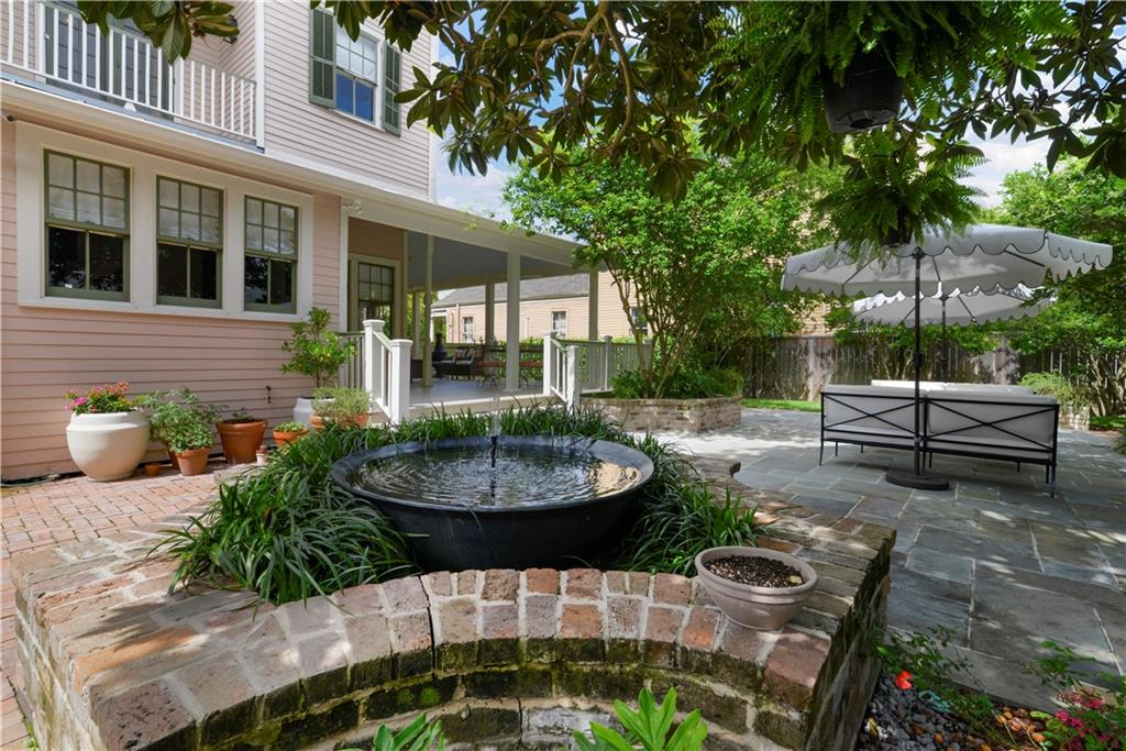 221-23 PELICAN Avenue