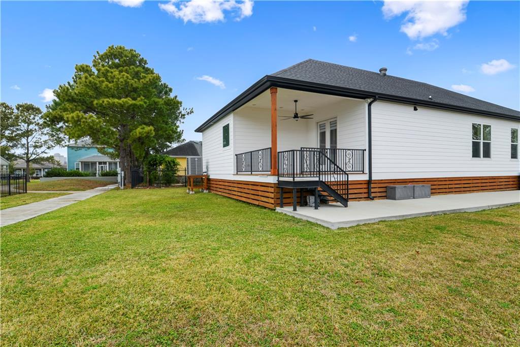 9 MONPLAISER Place