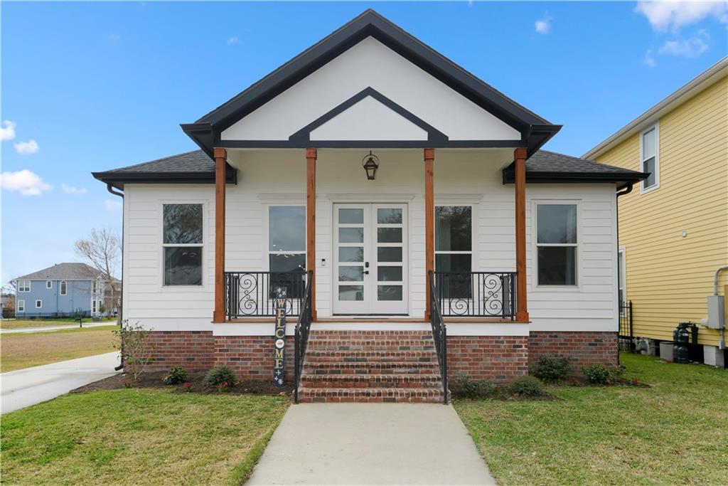 9 MONPLAISER Place