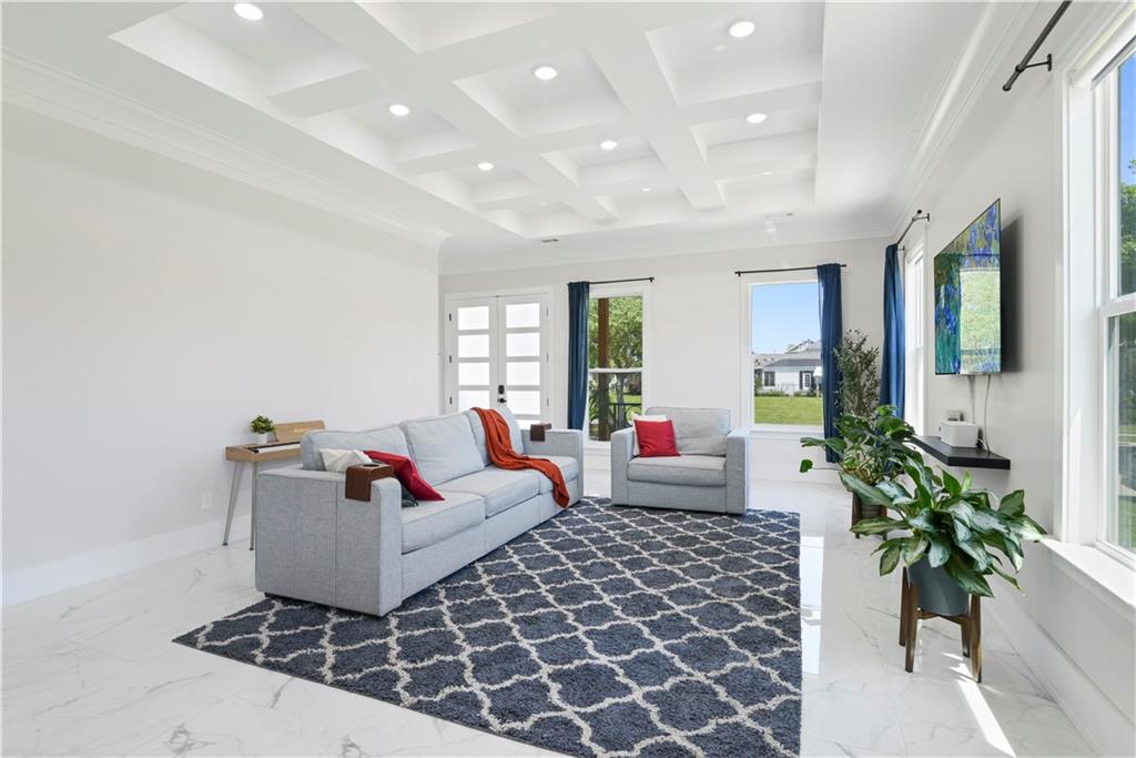 9 MONPLAISER Place