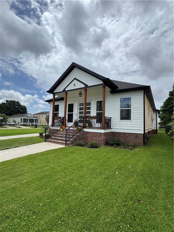 9 MONPLAISER Place