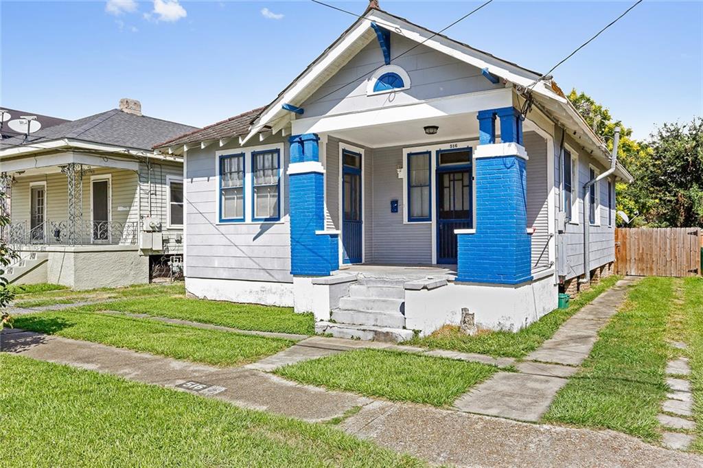 516 MONROE Street