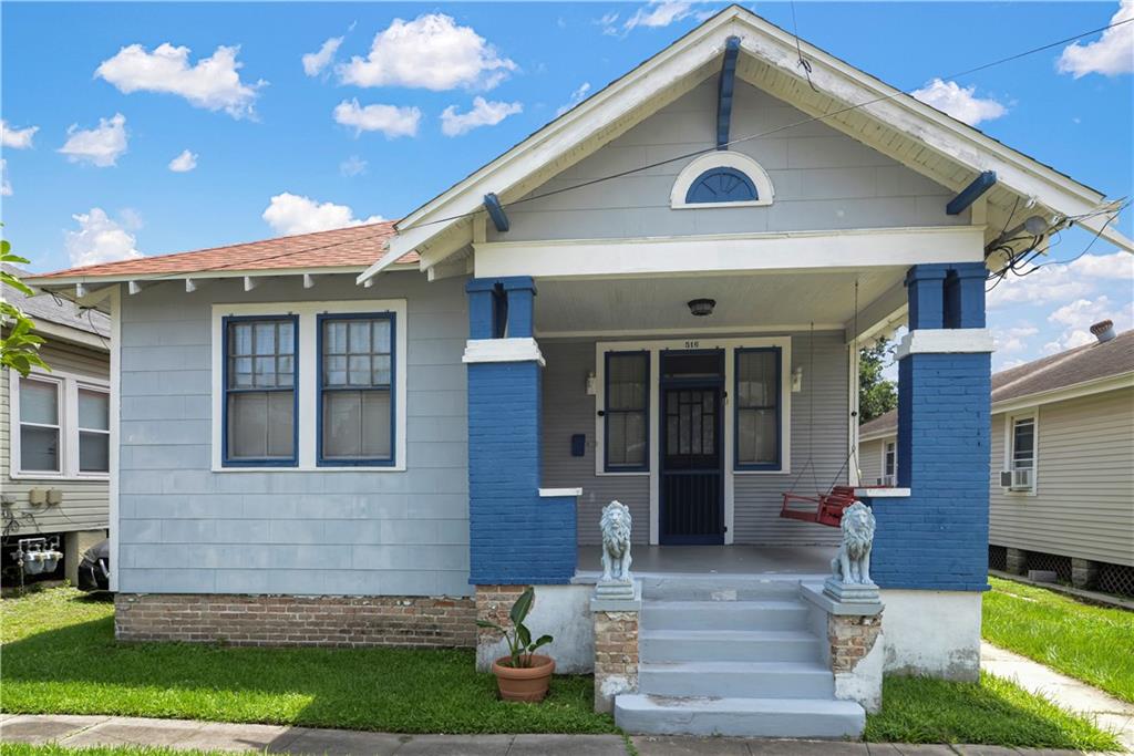 516 MONROE Street