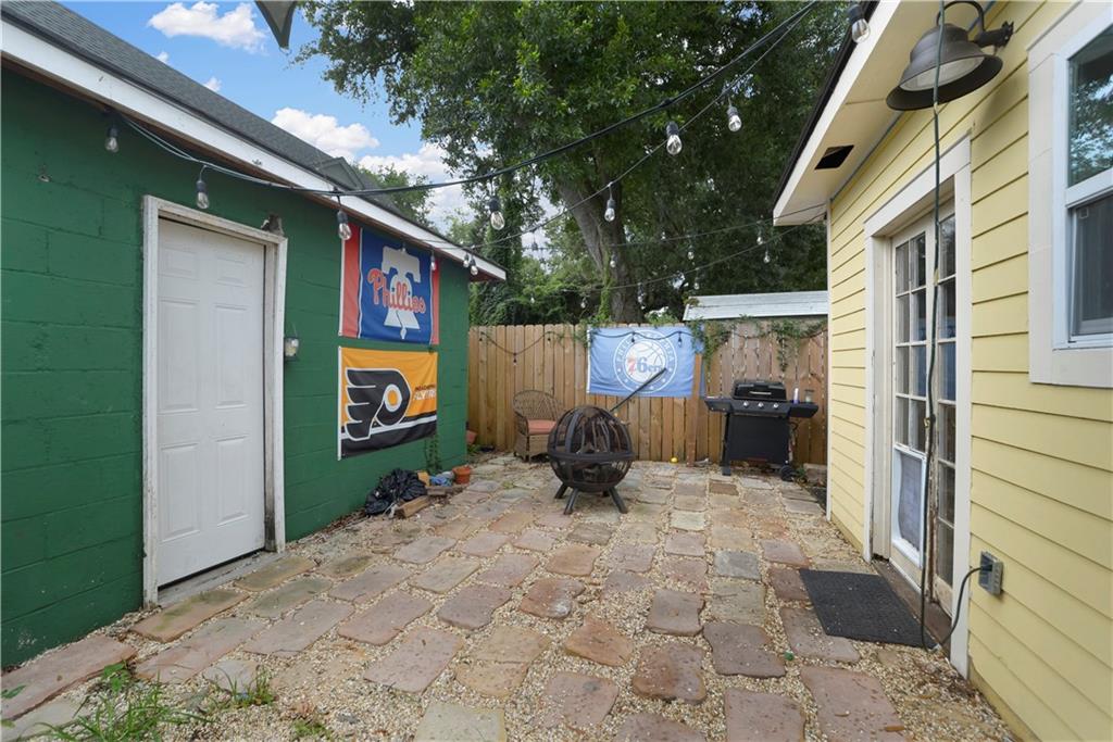 1027 ELIZA Street