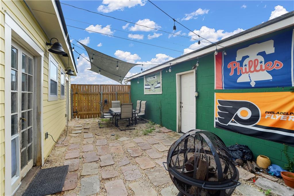 1027 ELIZA Street