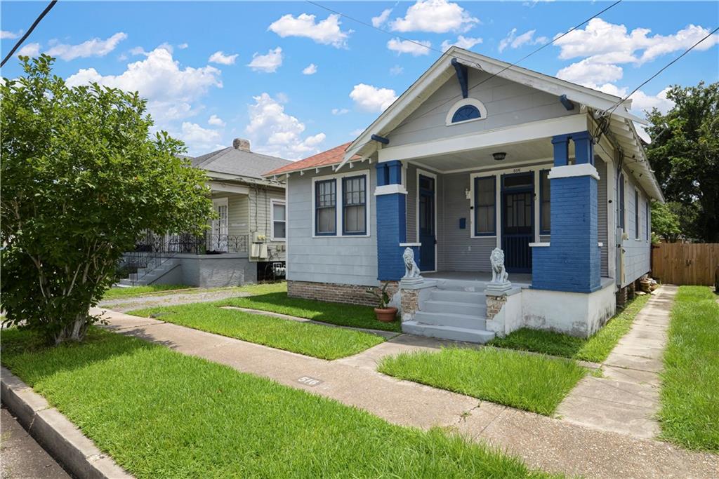 516 MONROE Street