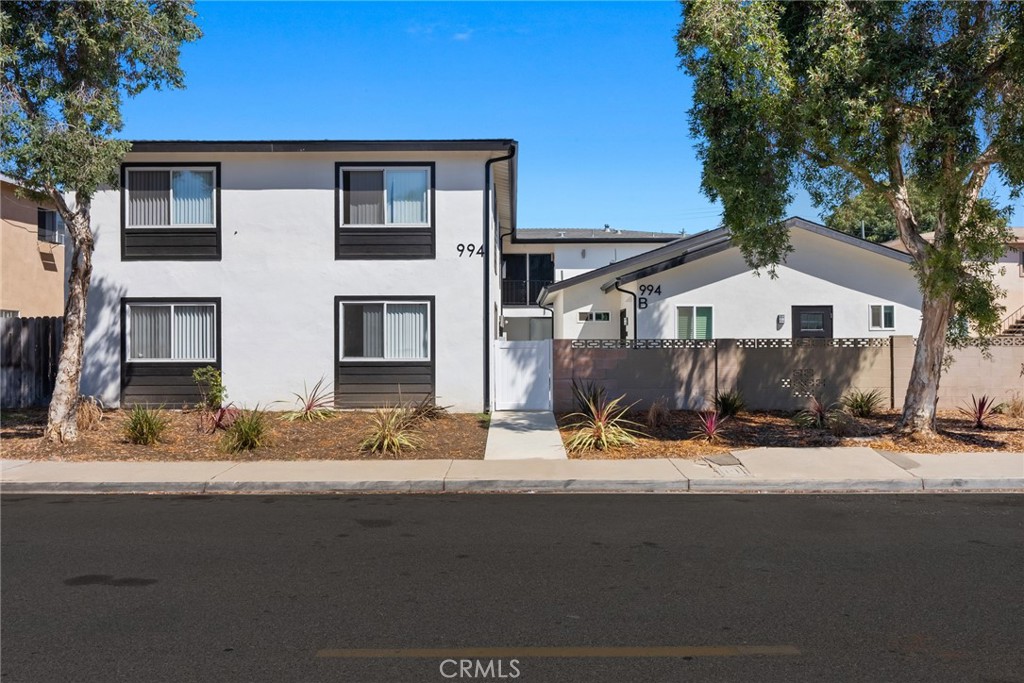 994 Valencia Street