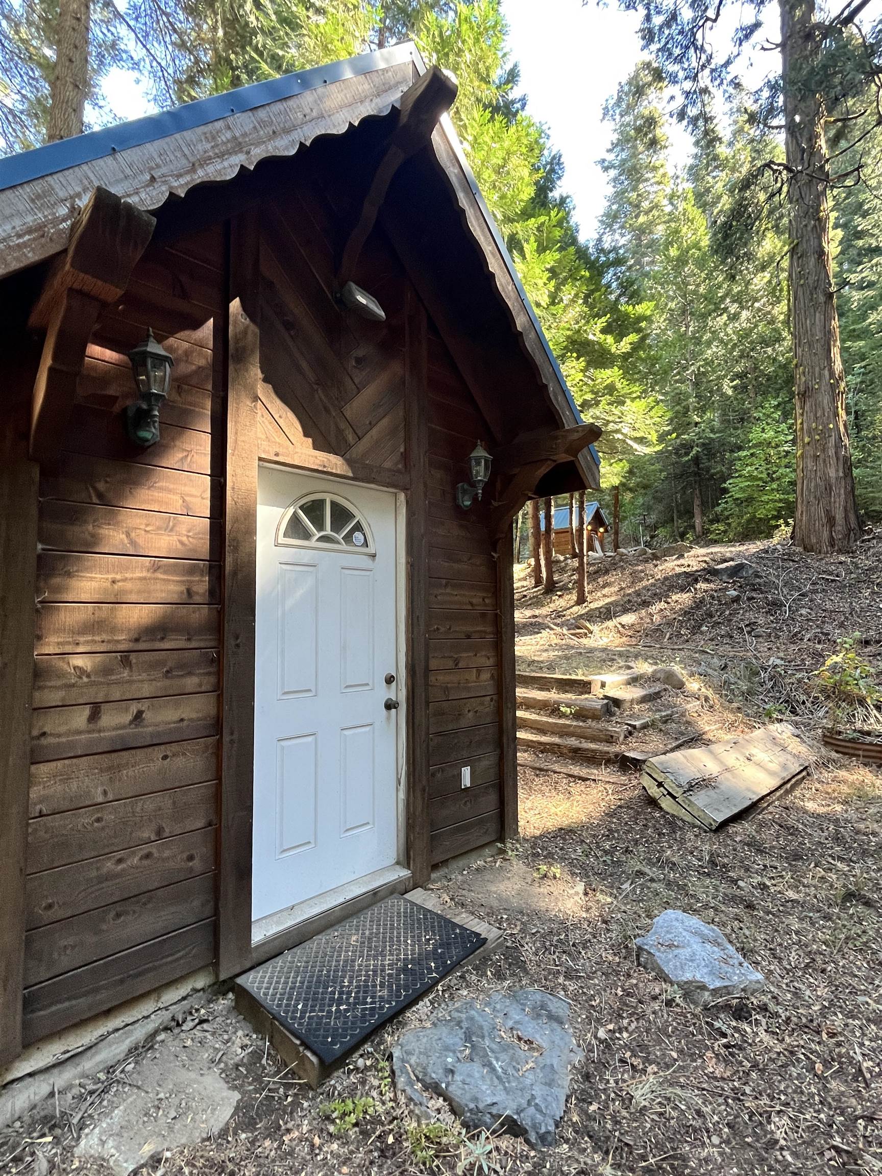 44200 Highway 20