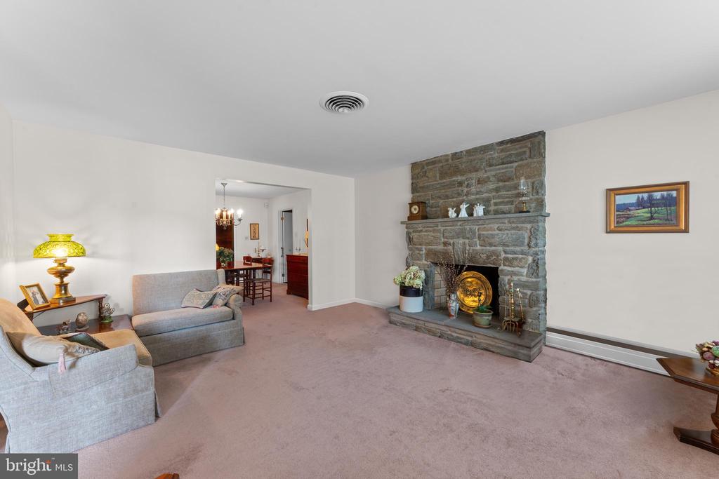 1265 Durham Rd