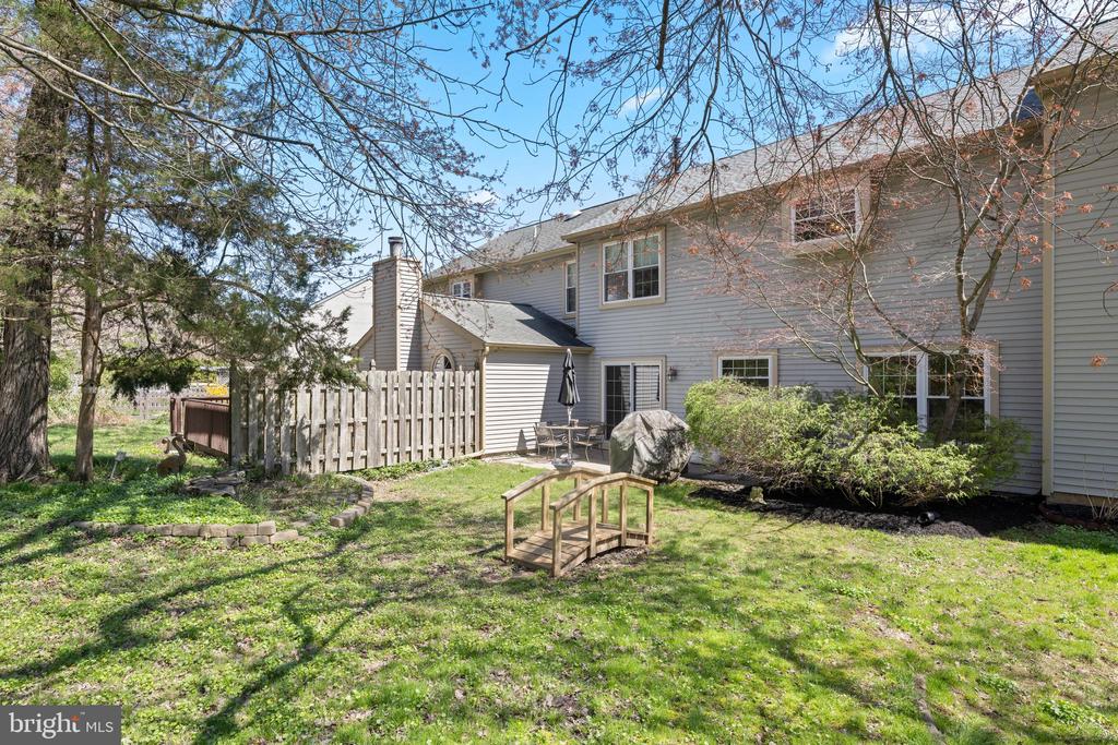 54 LAUREL CIRCLE