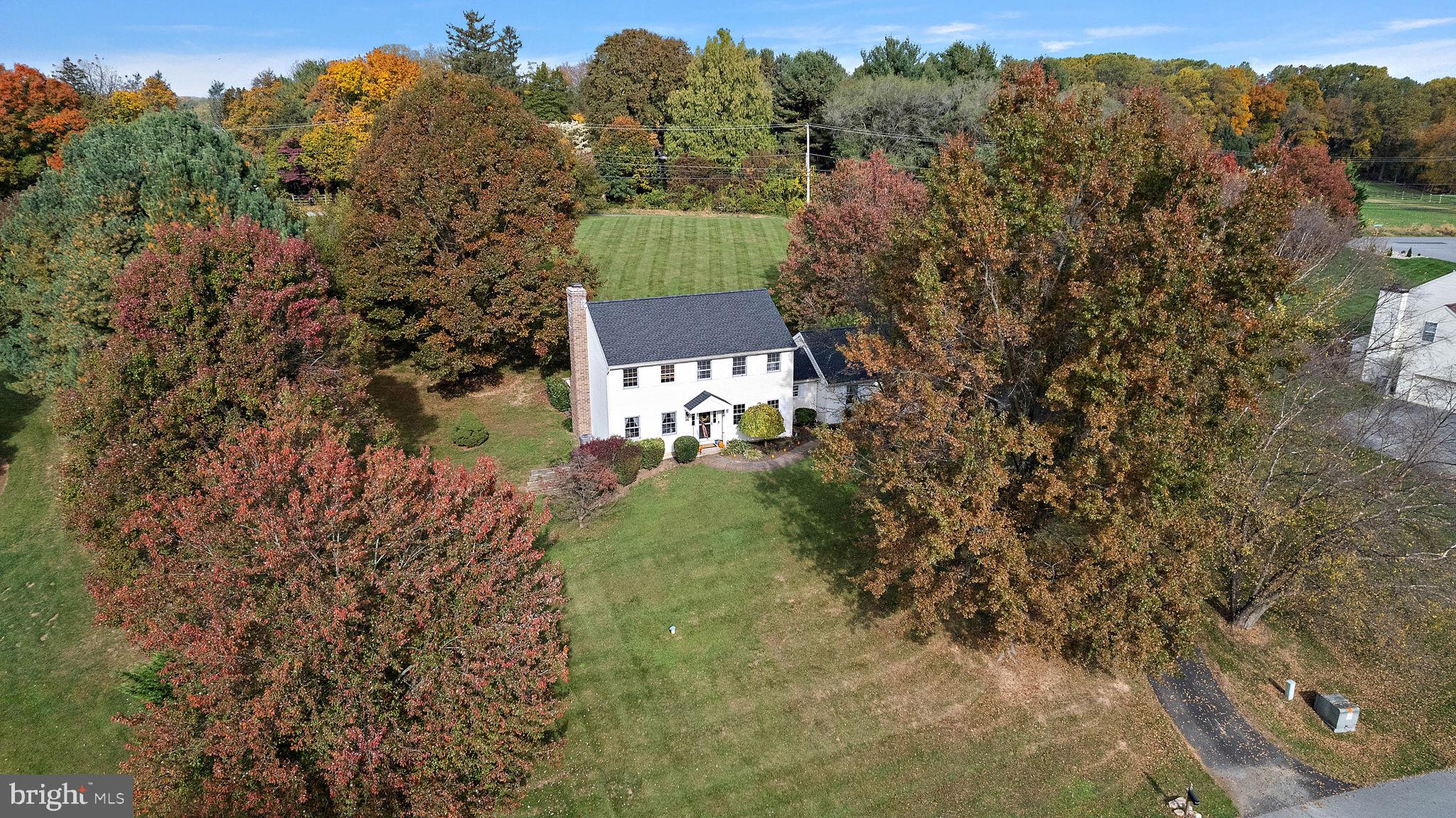 25 W Hunter Creek LANE