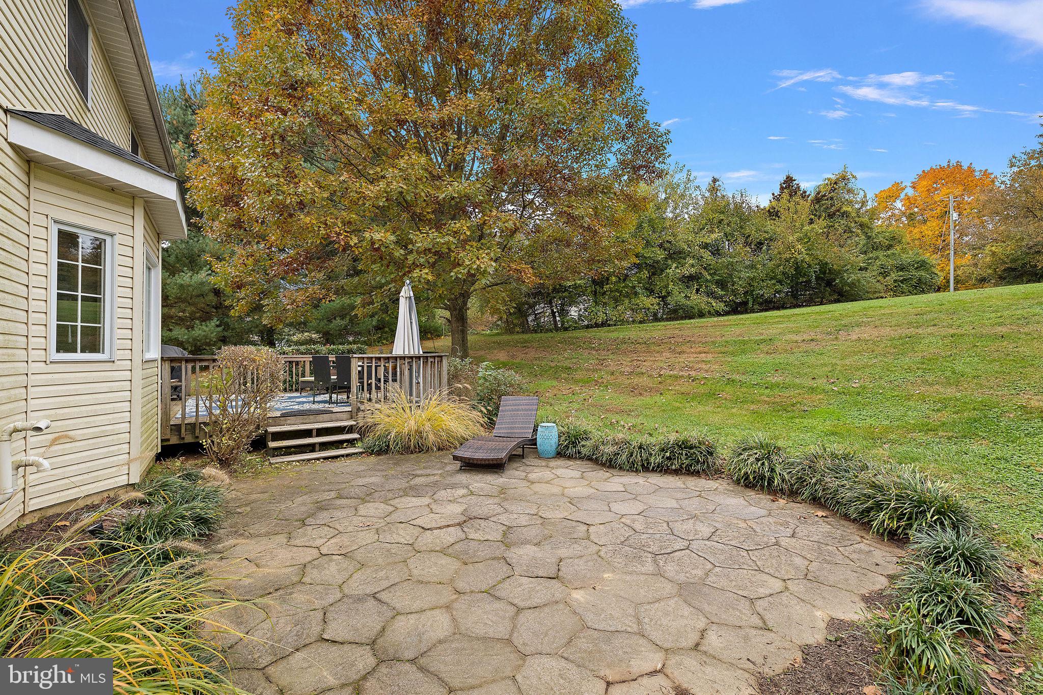 25 W Hunter Creek LANE