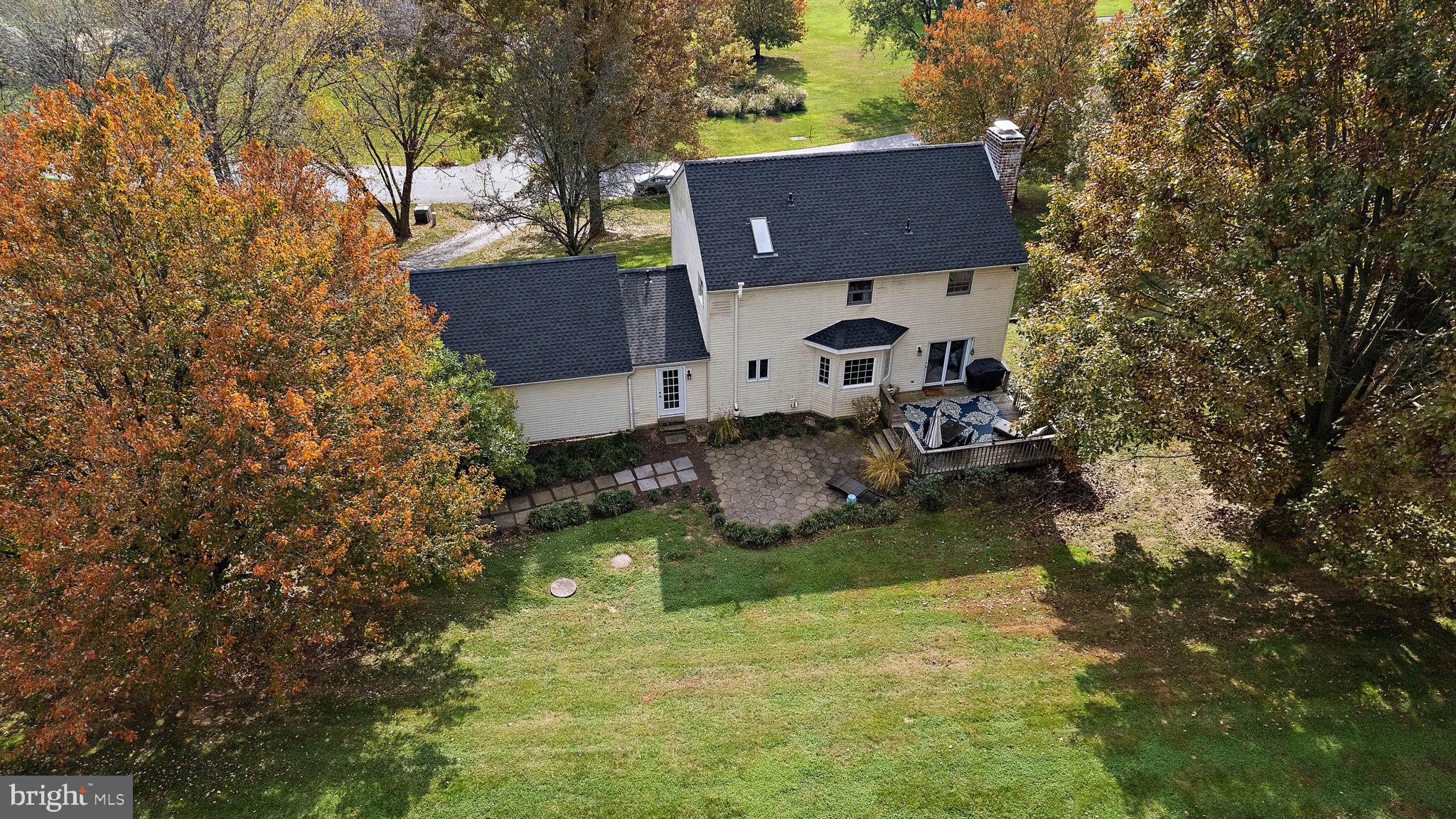 25 W Hunter Creek LANE