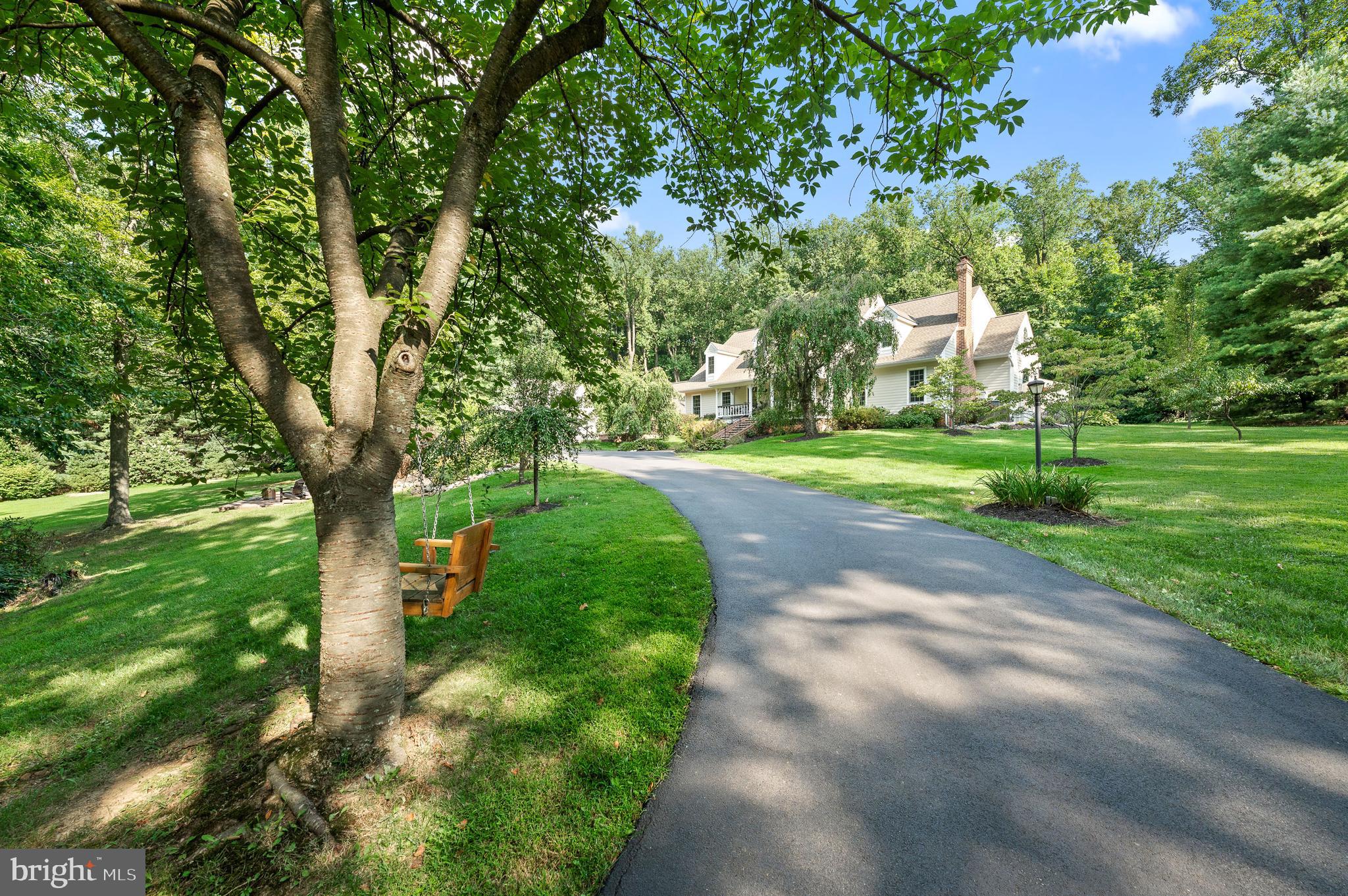 46 Wyndemere Lake Dr