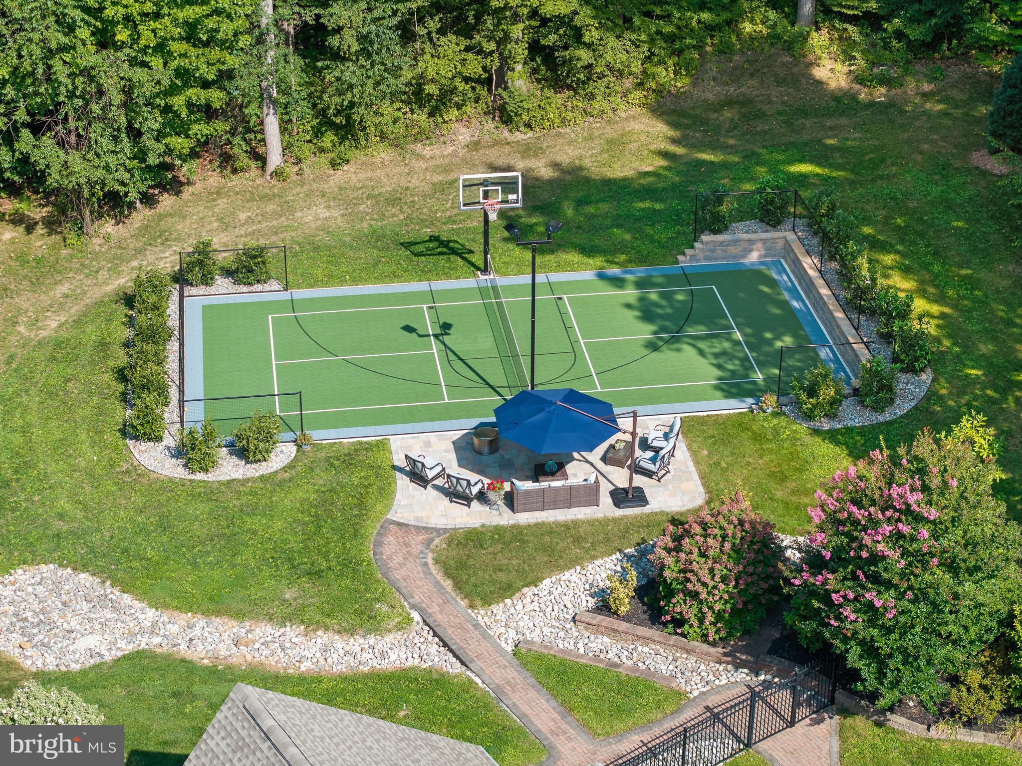 46 Wyndemere Lake Dr