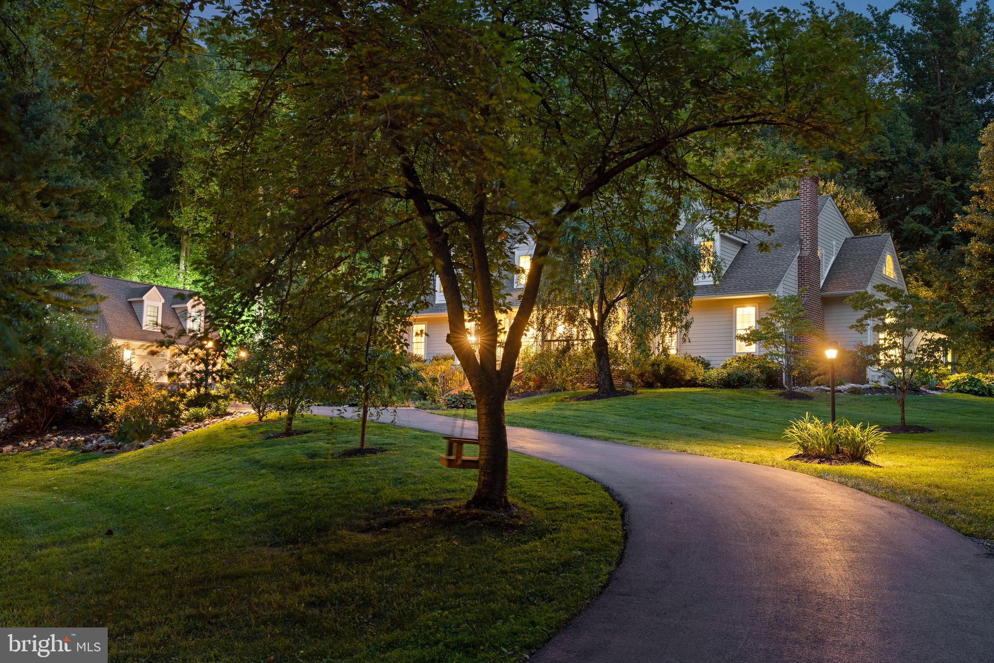 46 Wyndemere Lake Dr