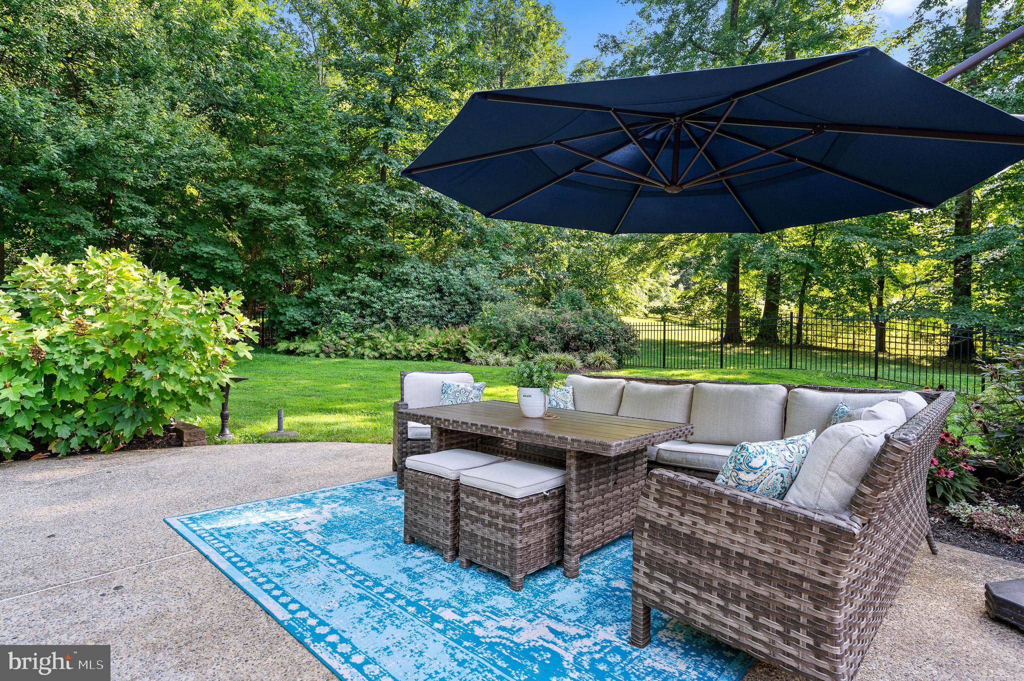 46 Wyndemere Lake Dr