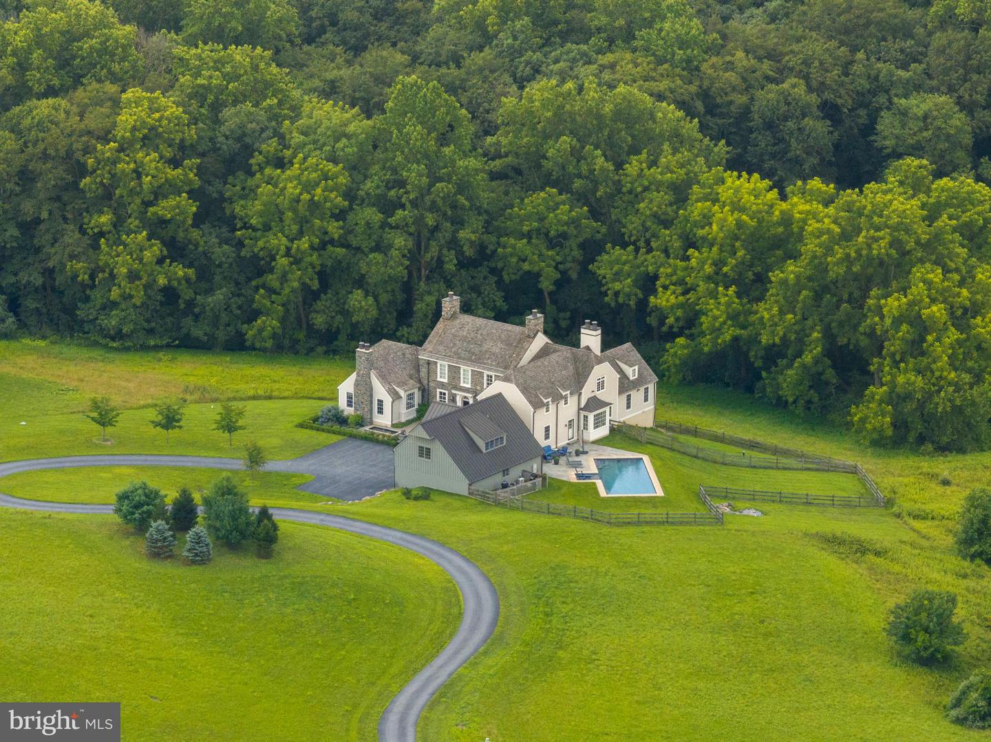 1484 W Strasburg Rd