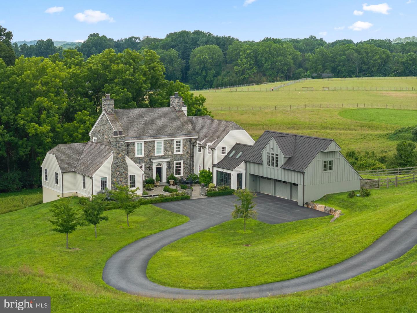 1484 W Strasburg Rd