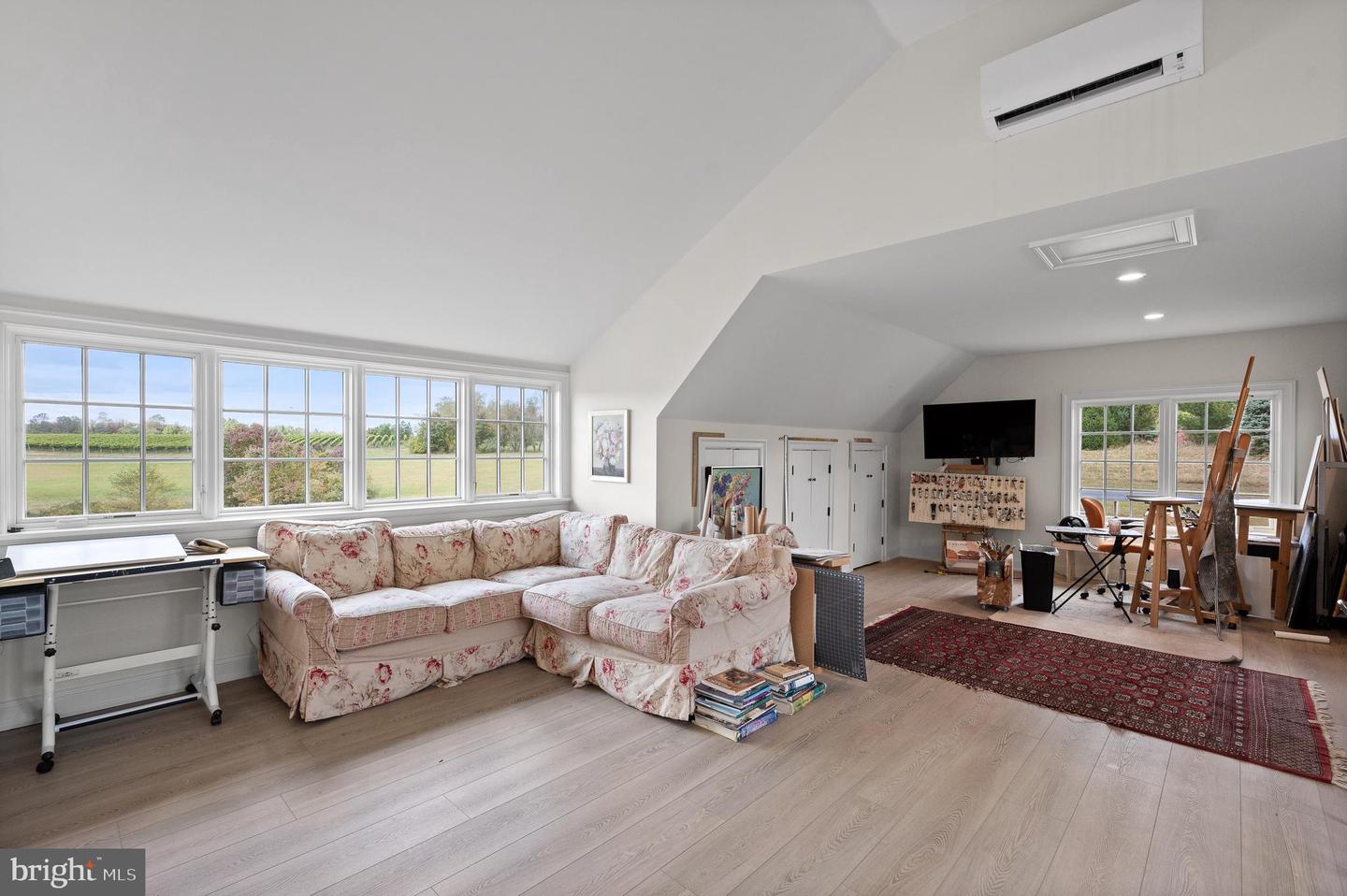 1484 W Strasburg Rd