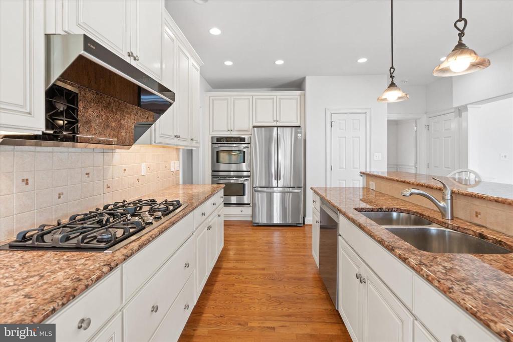 120 Hidden Pond Way