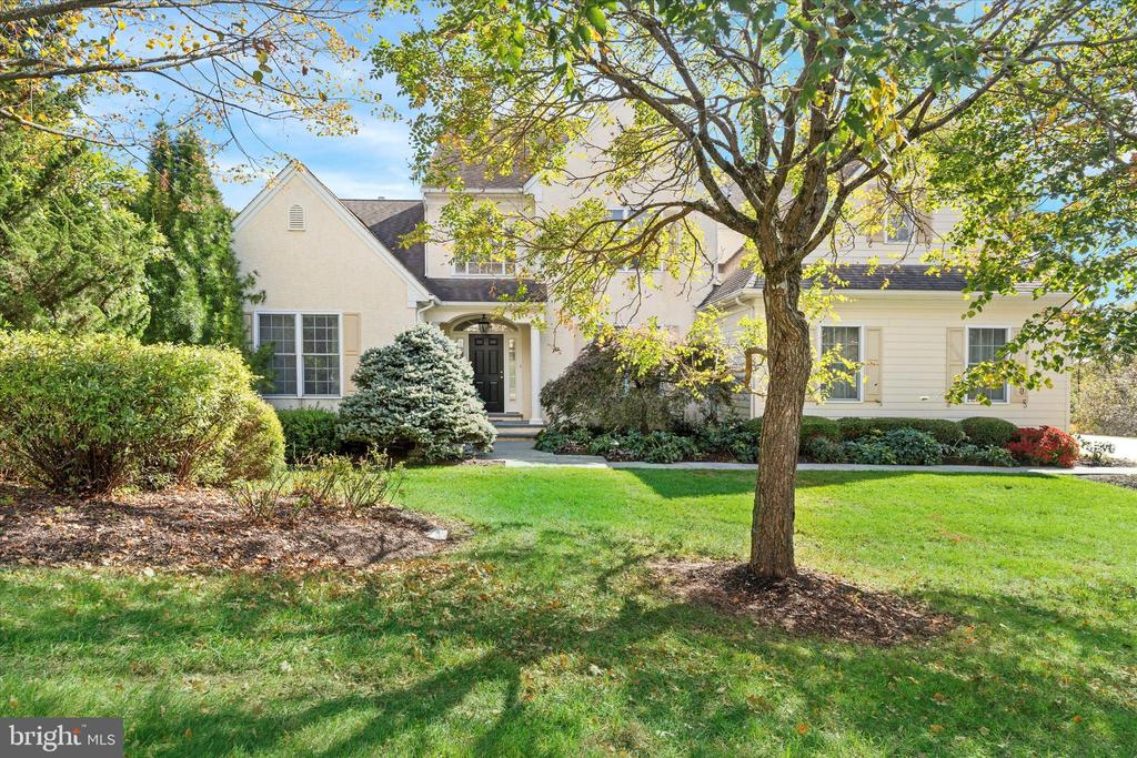 120 Hidden Pond Way
