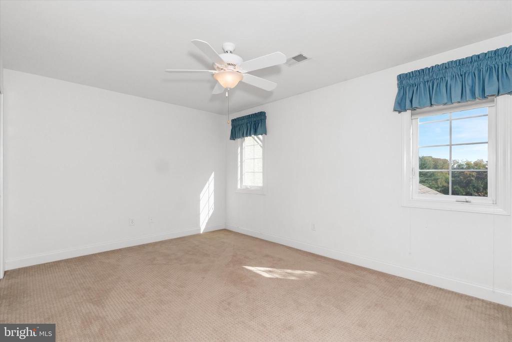 120 Hidden Pond Way