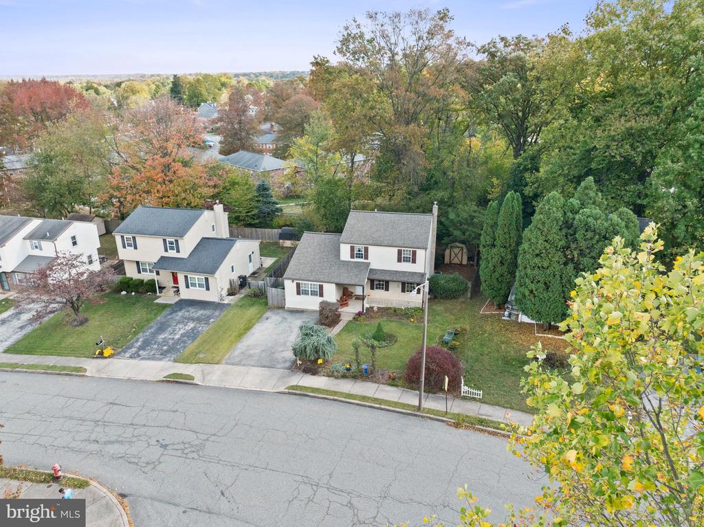 111 W Phoenix Dr