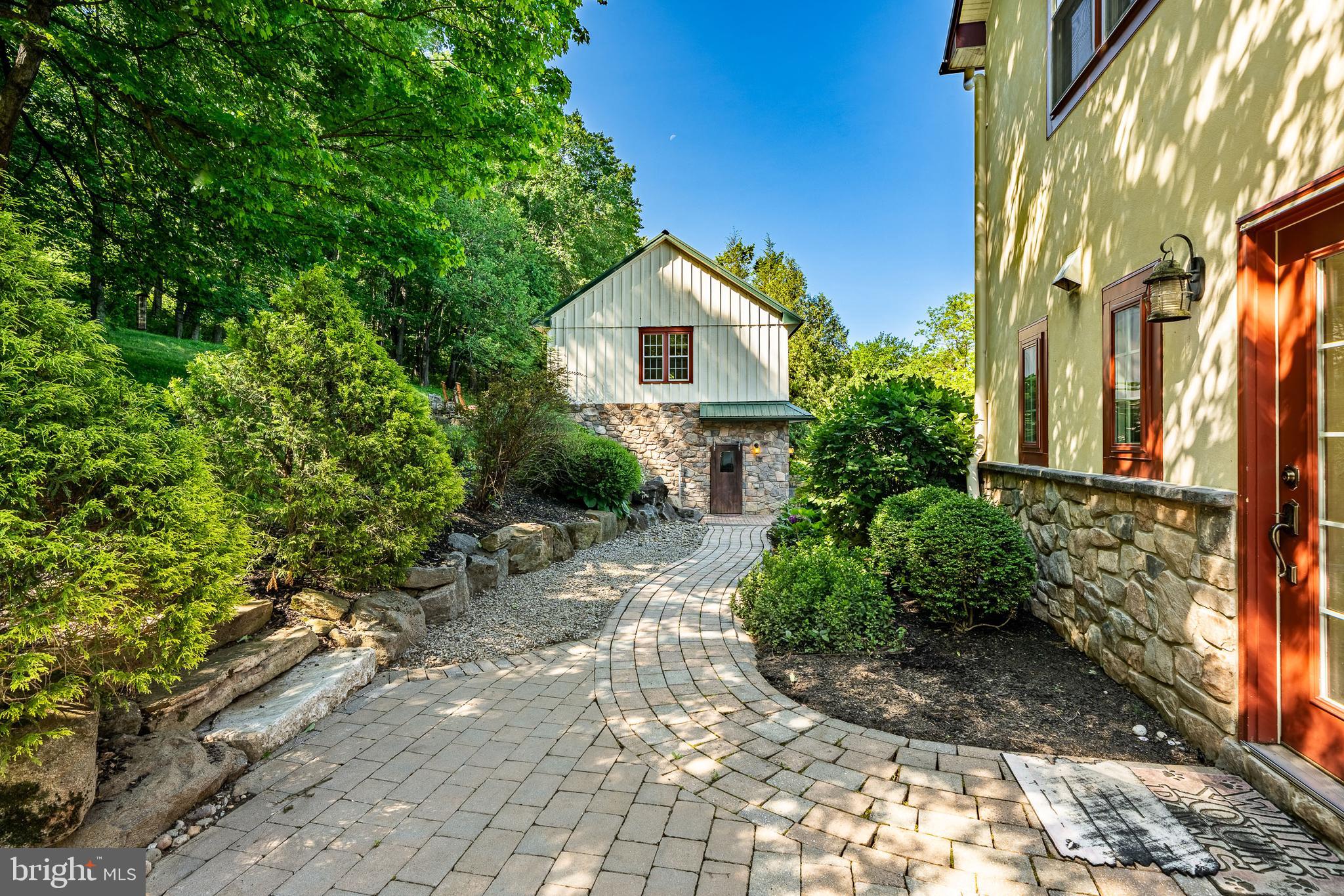 186 BRAGG HILL ROAD
