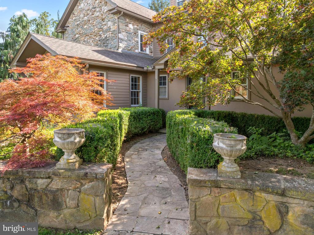 469 GUM TREE RD
