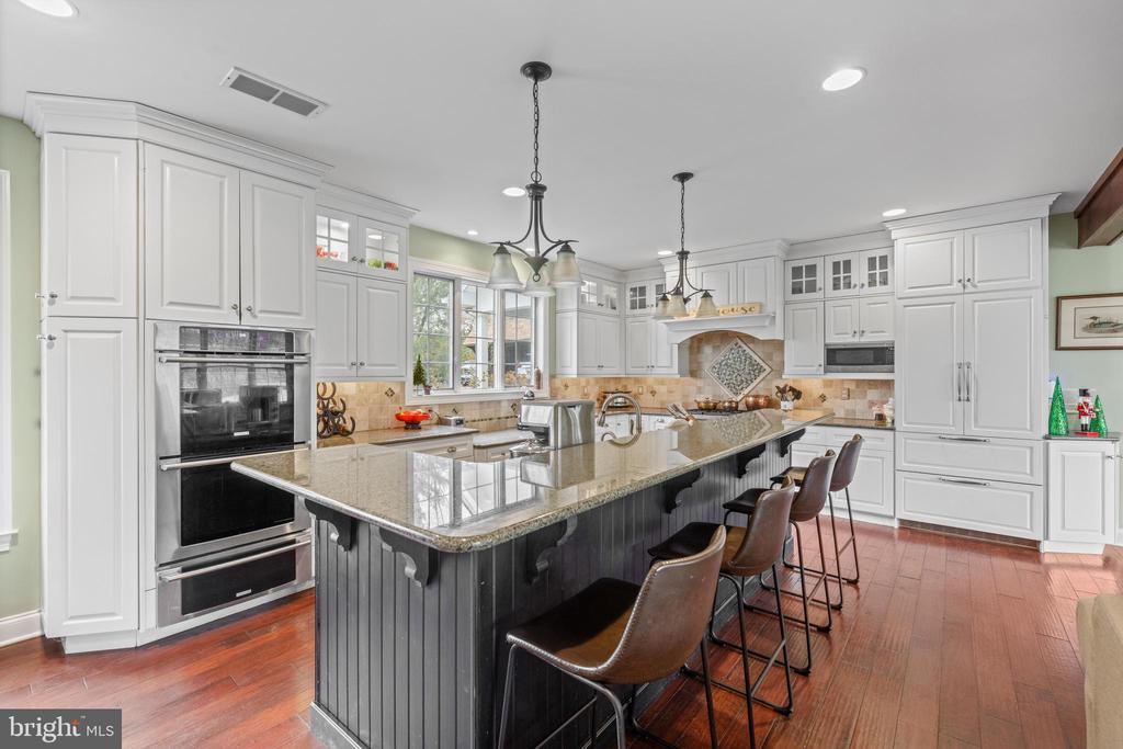1936 LENAPE ROAD