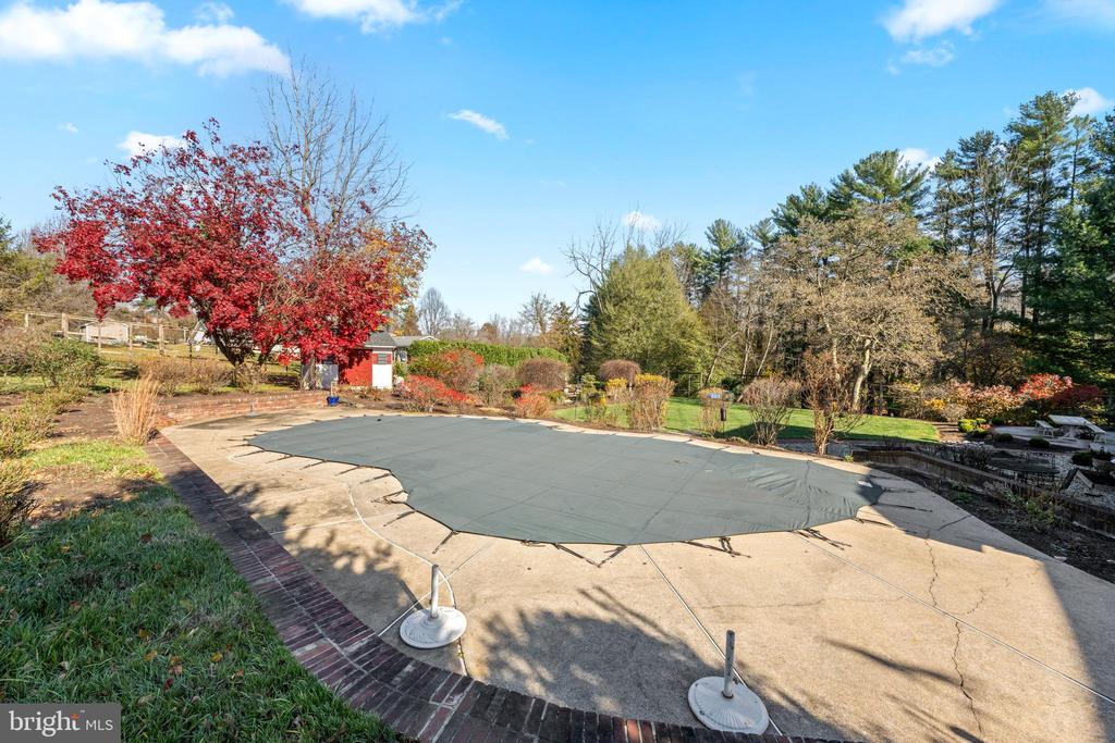 1936 LENAPE ROAD