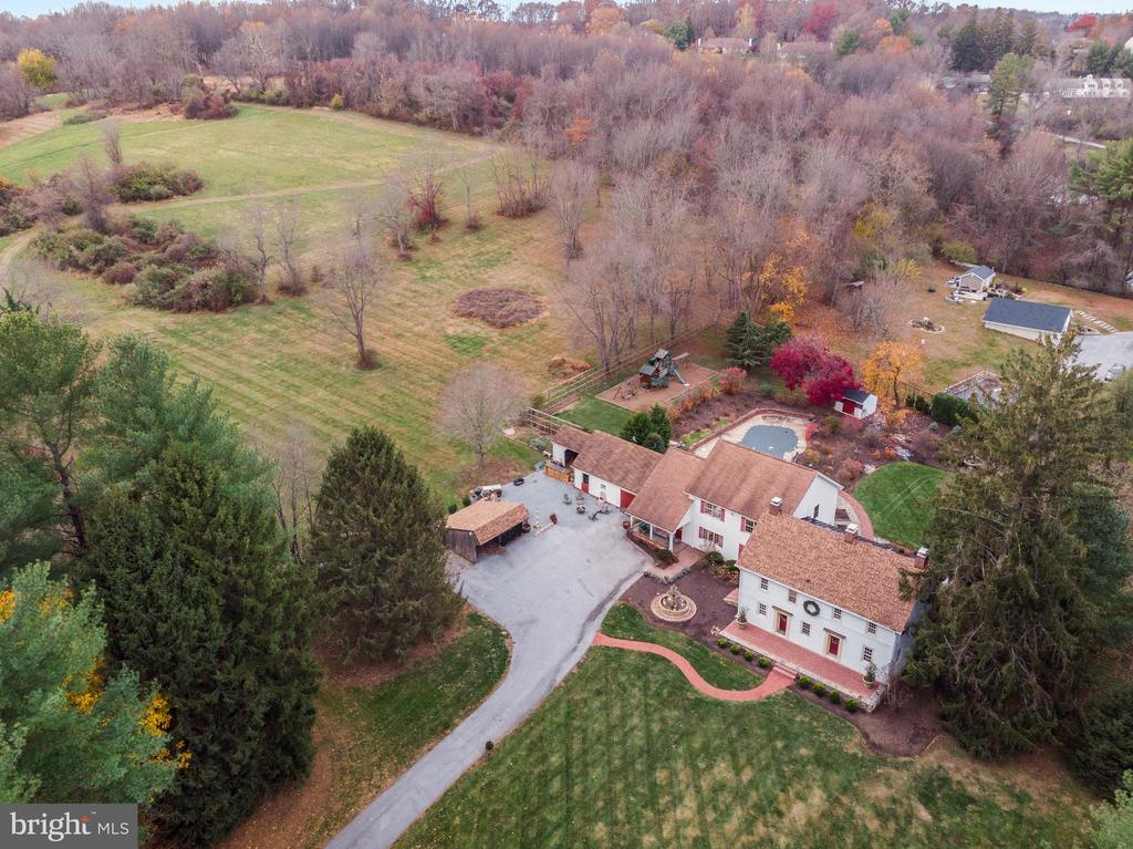 1936 LENAPE ROAD