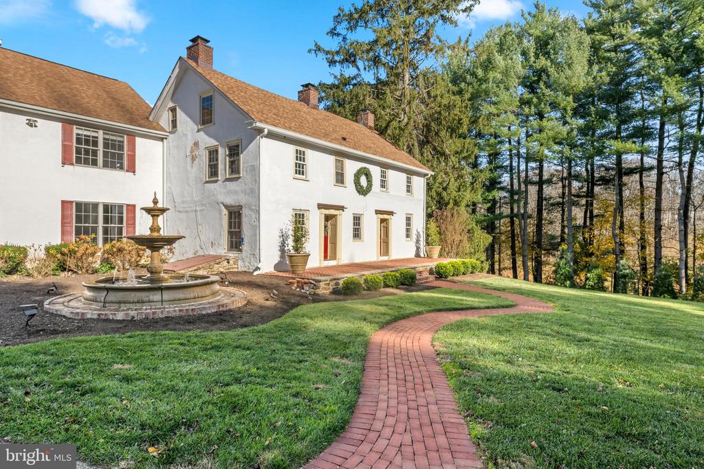 1936 LENAPE ROAD
