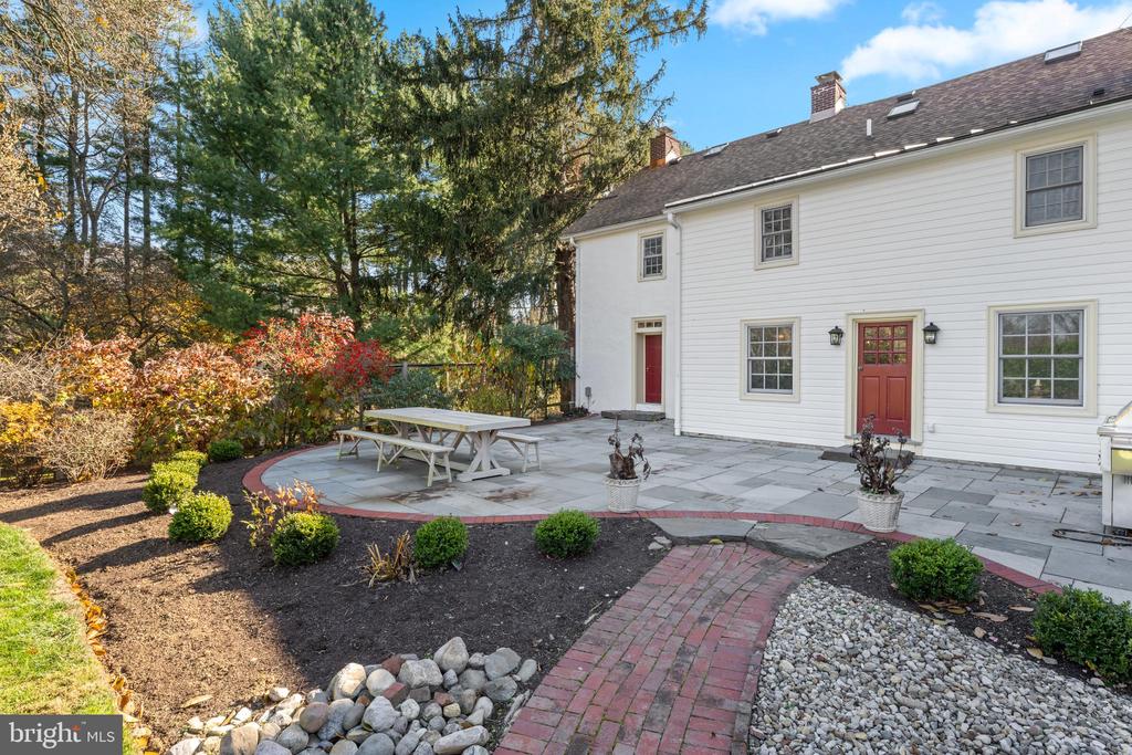 1936 LENAPE ROAD