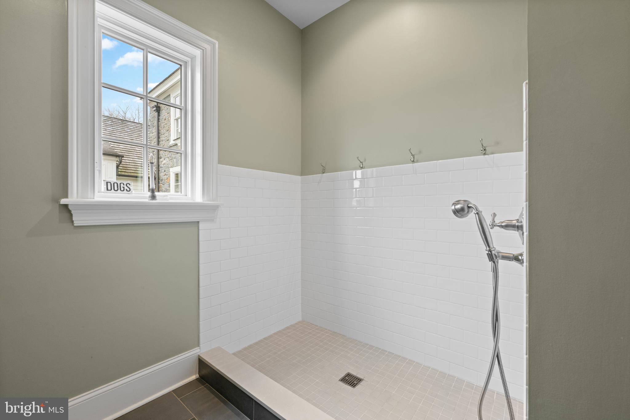 1484 W STRASBURG ROAD