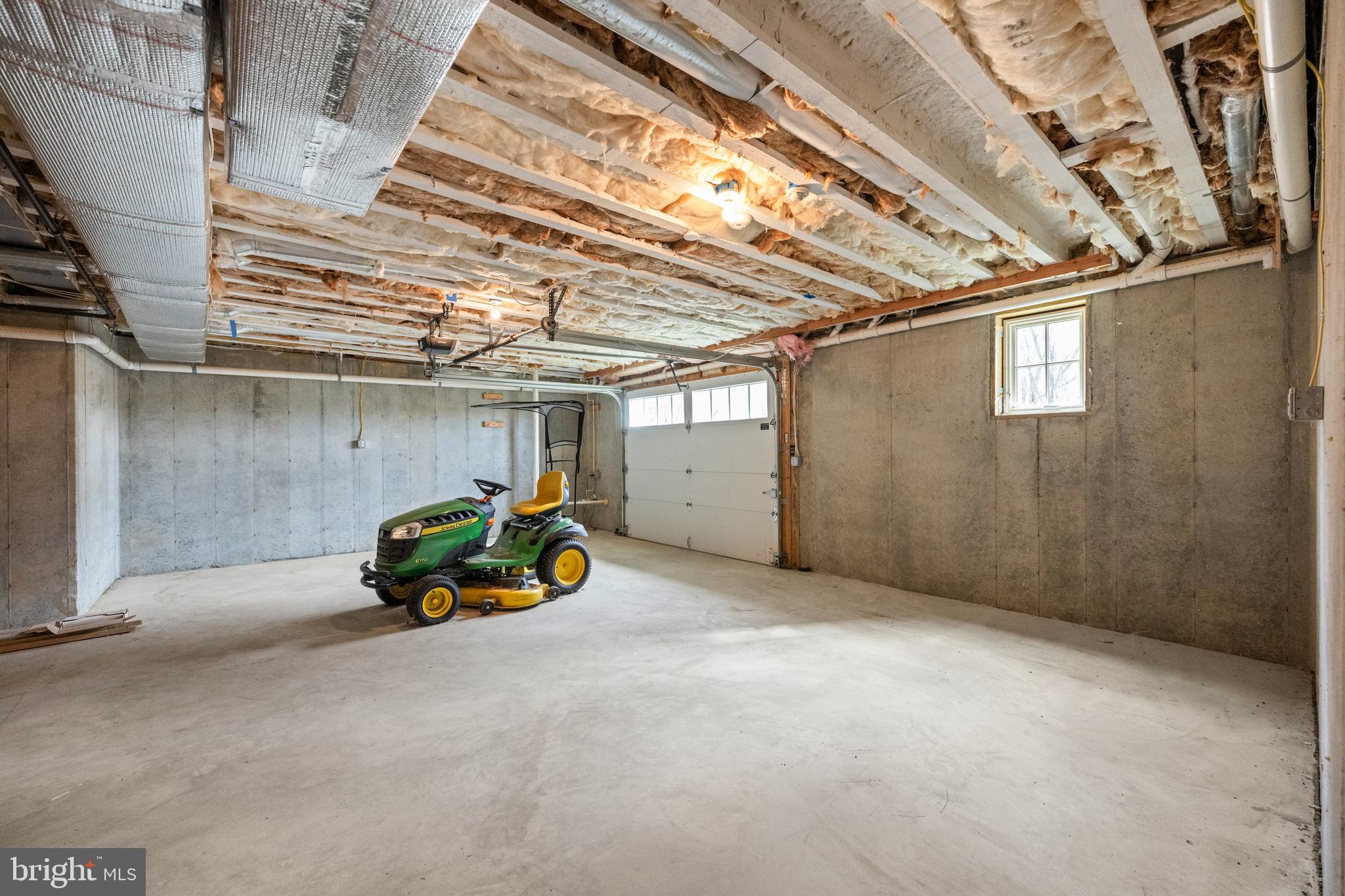 1484 W STRASBURG ROAD