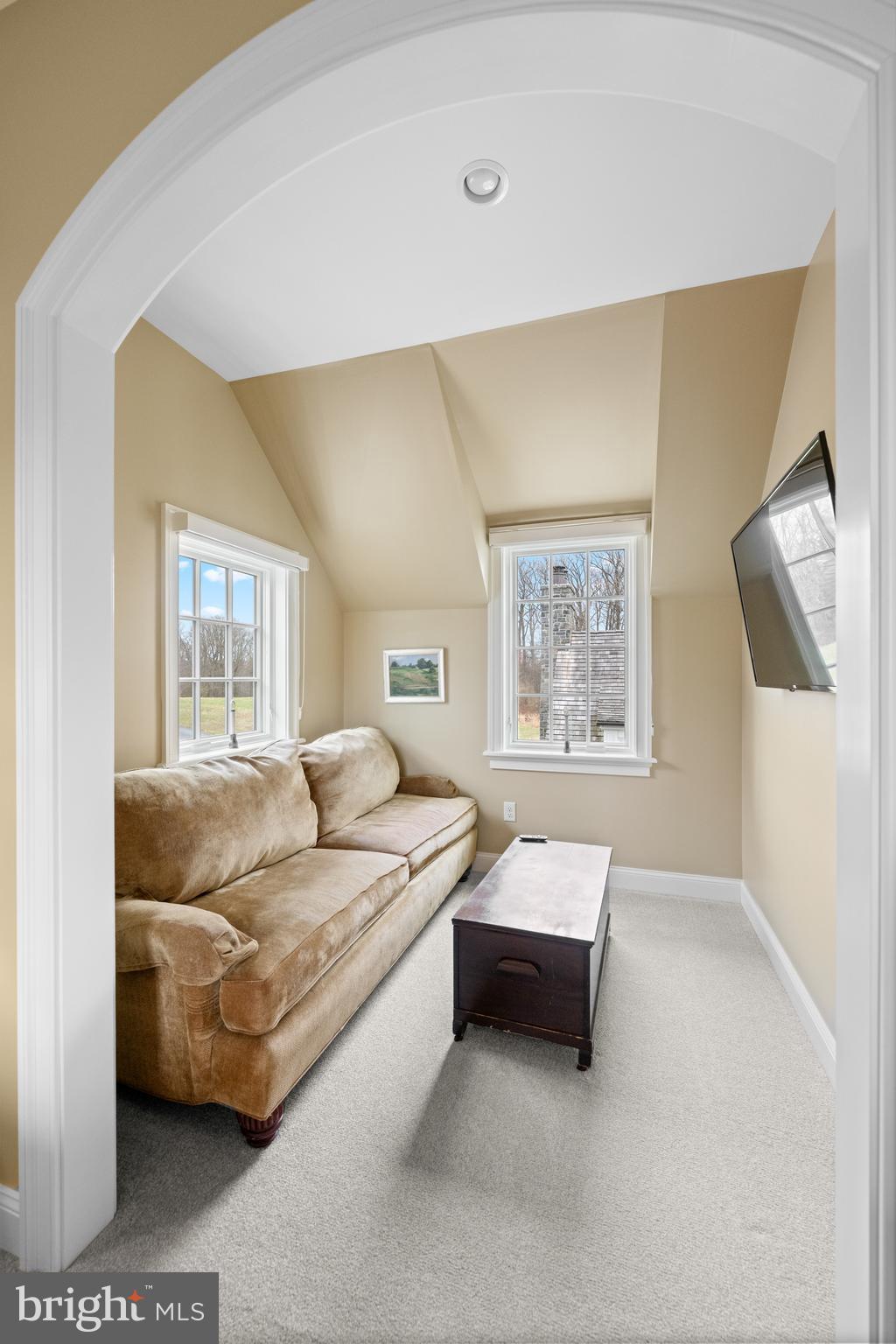 1484 W STRASBURG ROAD