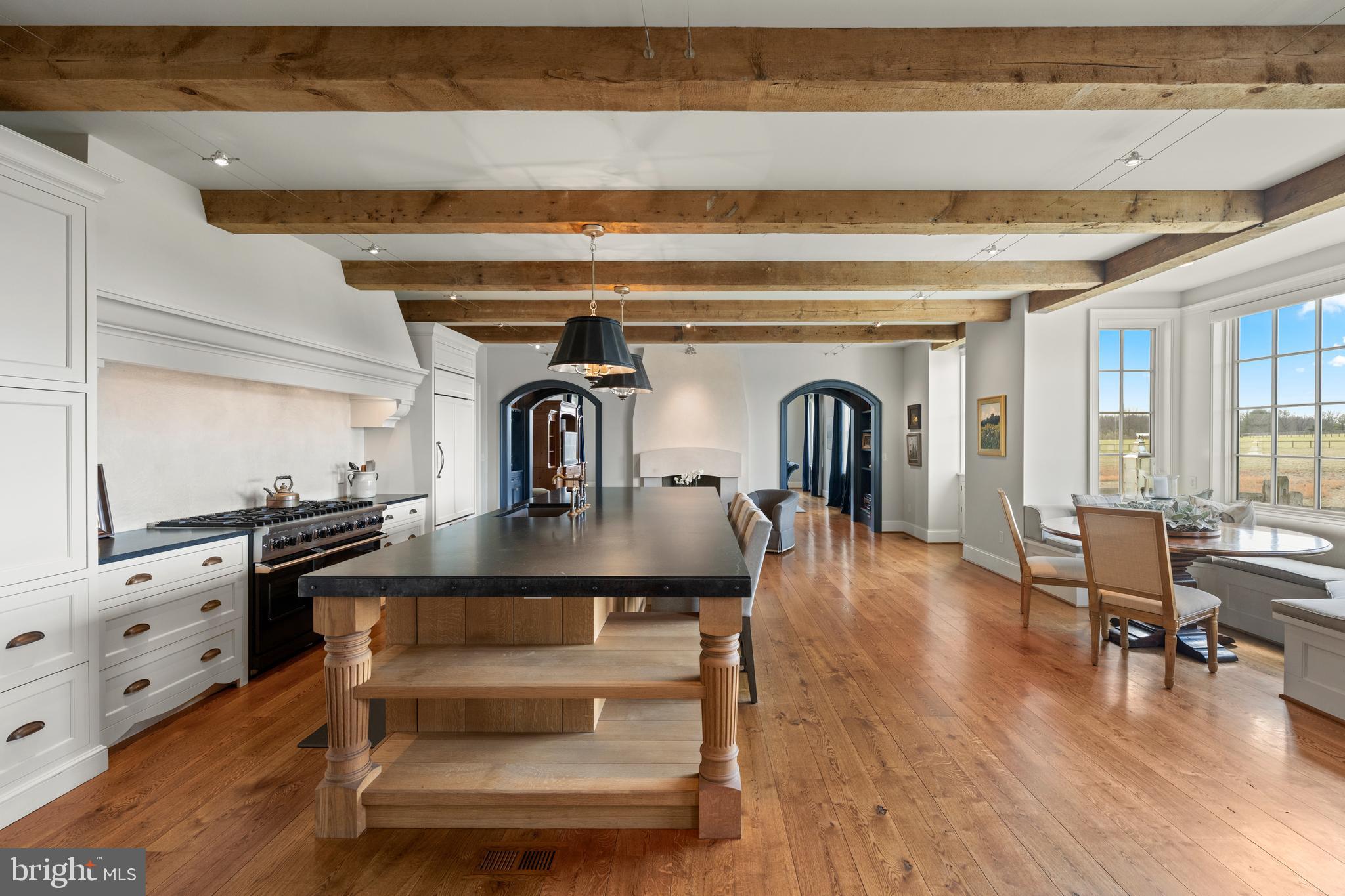 1484 W STRASBURG ROAD