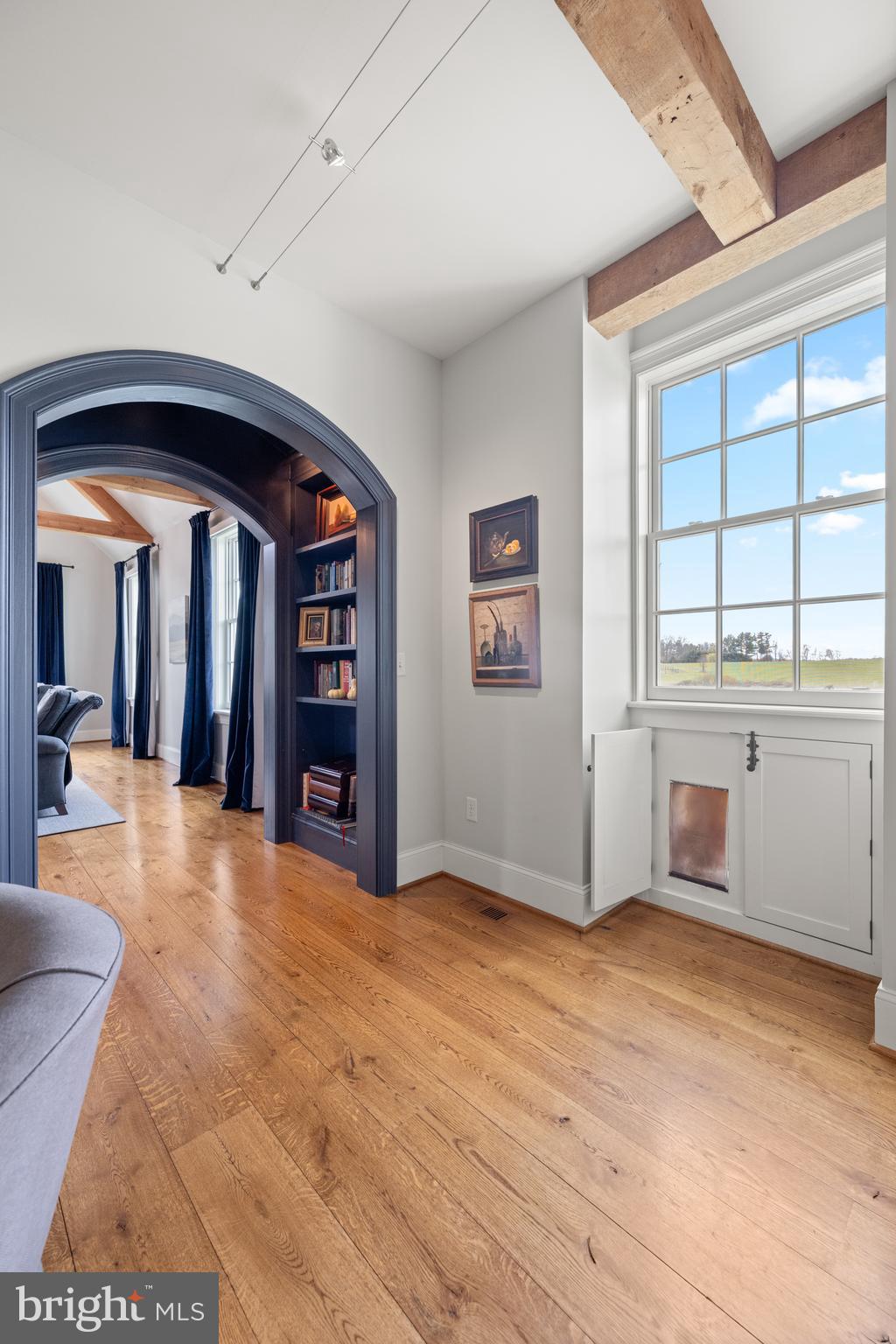 1484 W STRASBURG ROAD