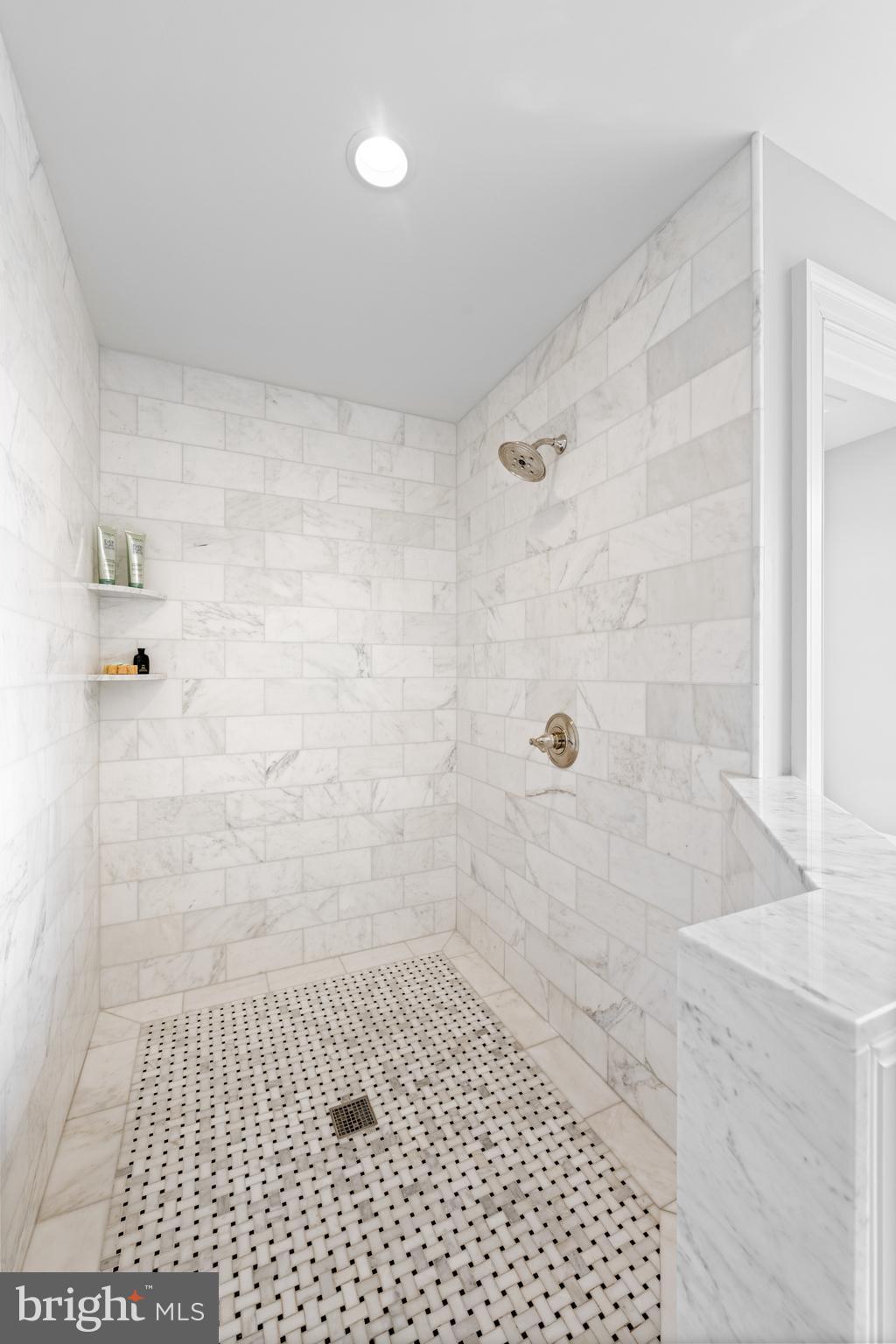 1484 W STRASBURG ROAD