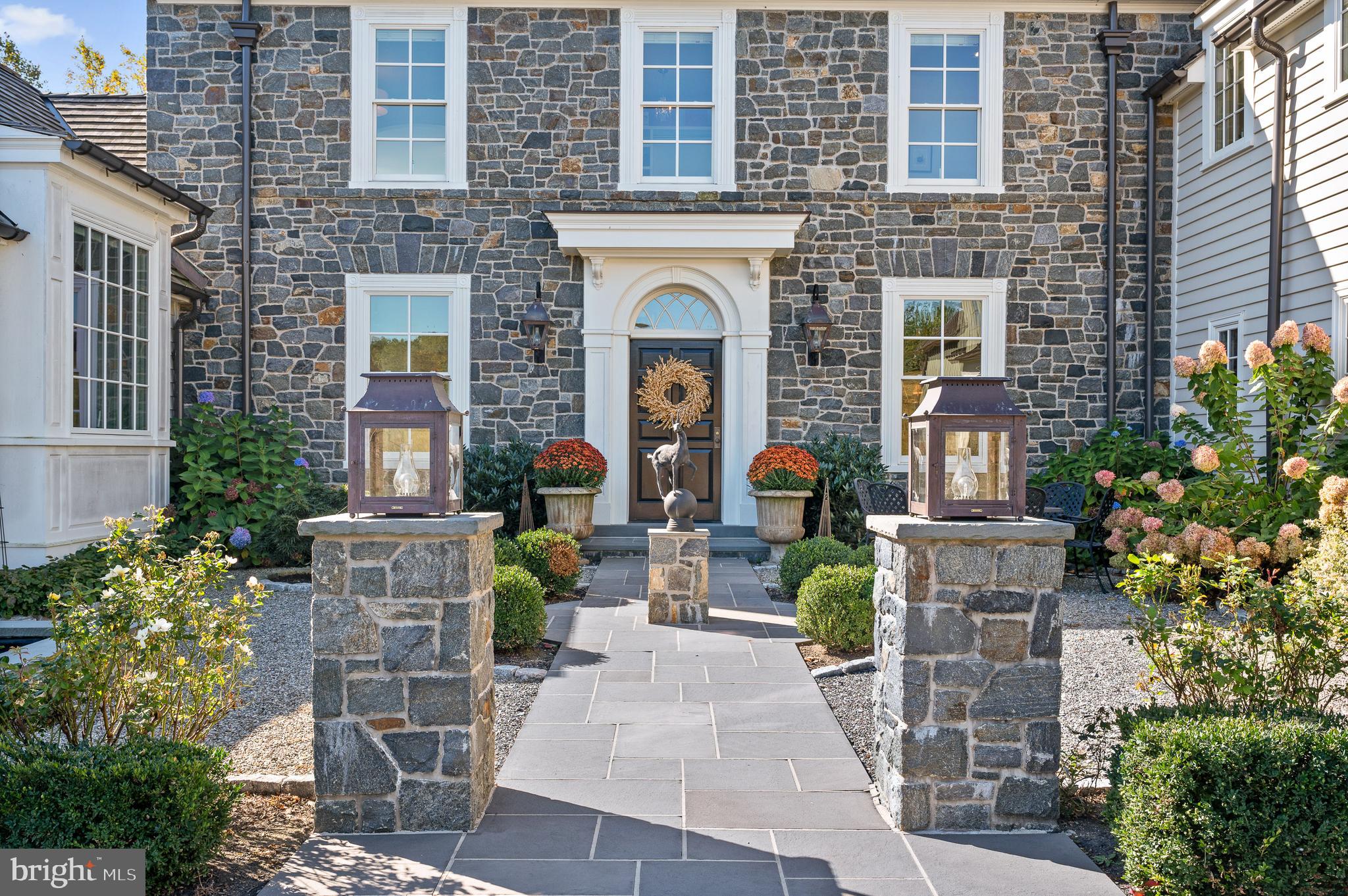 1484 W STRASBURG ROAD