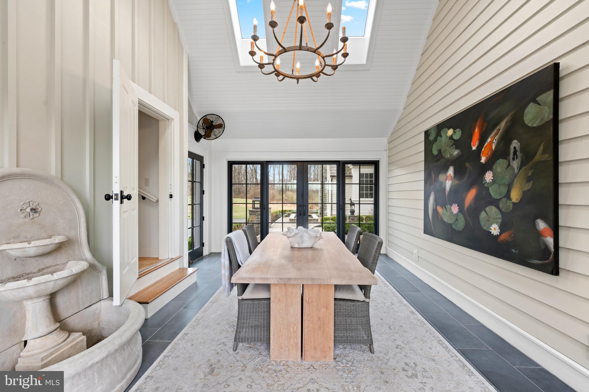 1484 W STRASBURG ROAD