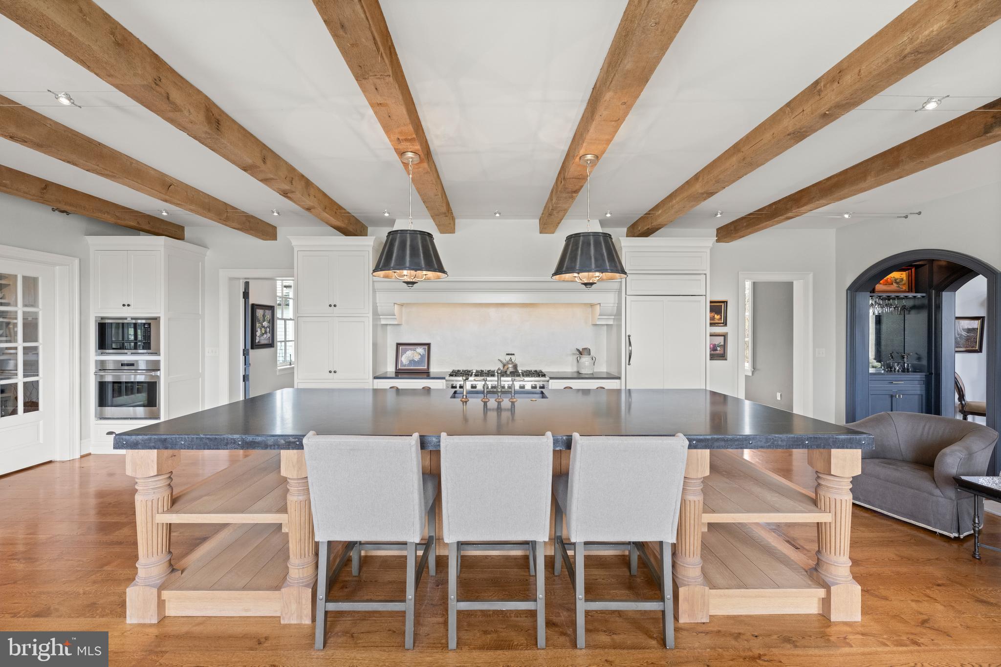 1484 W STRASBURG ROAD