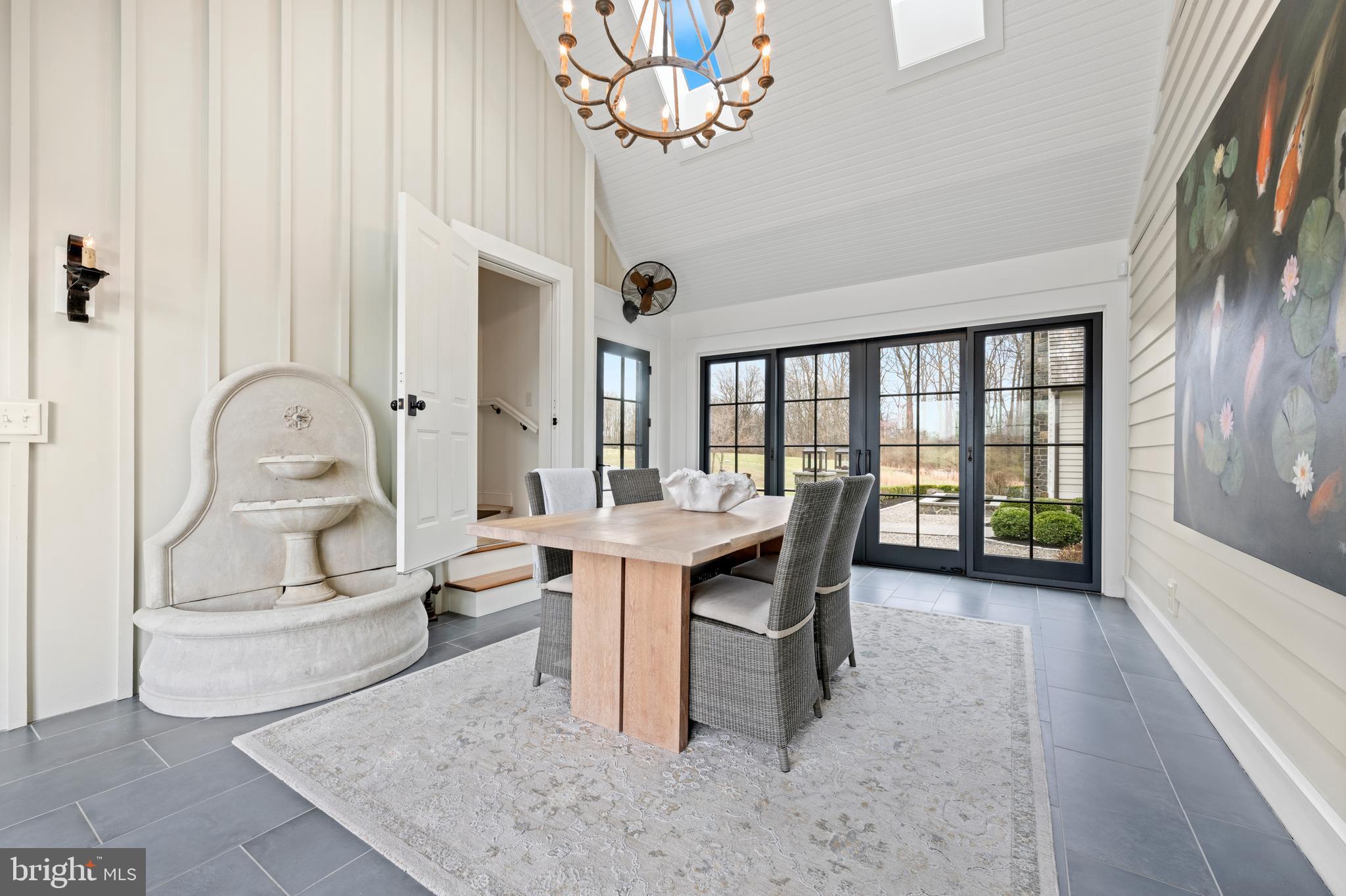 1484 W STRASBURG ROAD