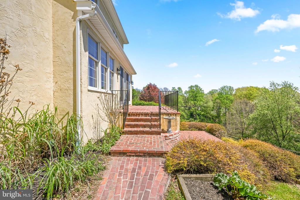 631 HARVEYS BRIDGE ROAD